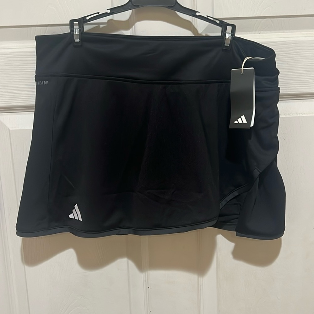 Women’s Adidas club tennis skirt,  size extra-large XL